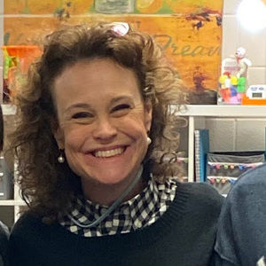 Meet your Posher, Claire